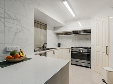 7 Damson Grove, Armadale WA 6112