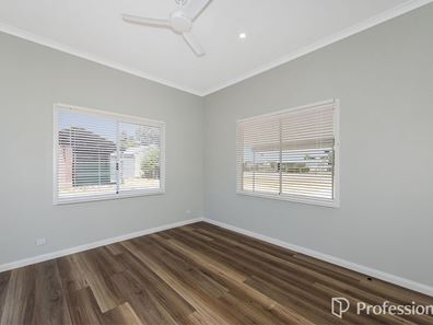 3/15 Falls Road, Serpentine WA 6125
