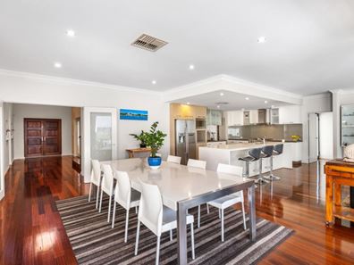 8 Waraba Place, Mount Claremont WA 6010