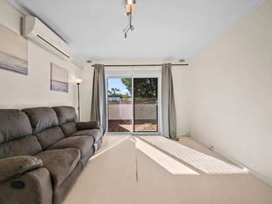 18/9 Stanley St, Scarborough WA 6019
