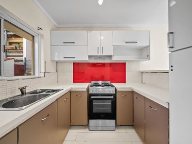18/9 Stanley St, Scarborough WA 6019
