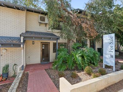 6/4 Ryrie Ave, Como WA 6152