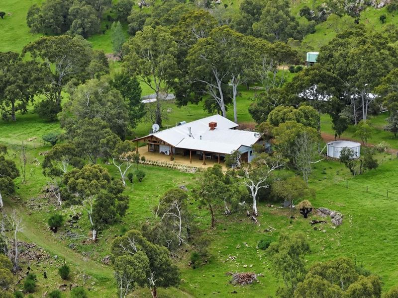 28 McKay Drive, Serpentine