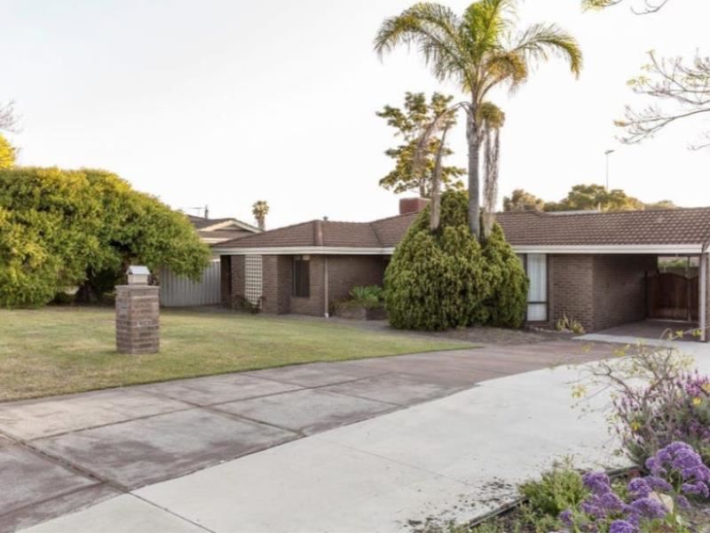 22 Chesters Way, Winthrop WA 6150