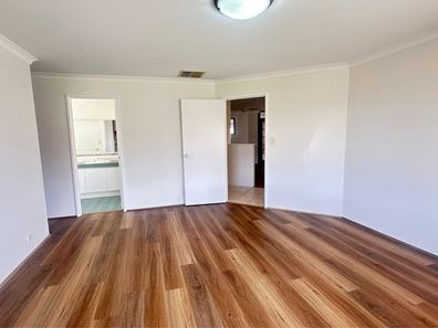 5 Lowis Way, Canning Vale WA 6155