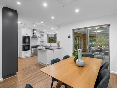6 Gifford Way, Dianella WA 6059