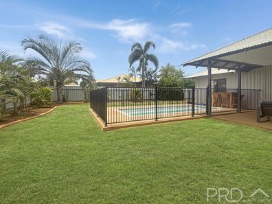 12 Armstrong Drive, Baynton WA 6714