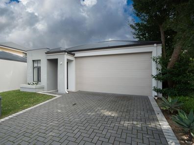 45 Walderton on Avenue, Balga WA 6061