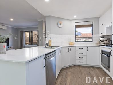 3/88 Deanmore Road, Scarborough WA 6019