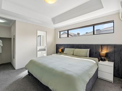 10/14 Wallangarra Road, Carramar WA 6031