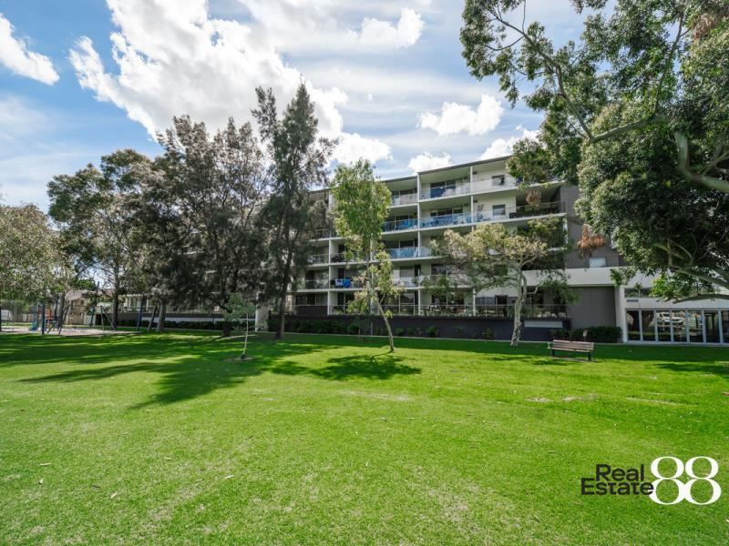 98/271 Selby Street, Churchlands WA 6018