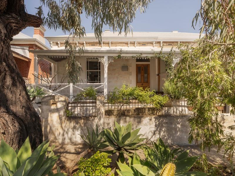 9 Burt Street, Fremantle WA 6160