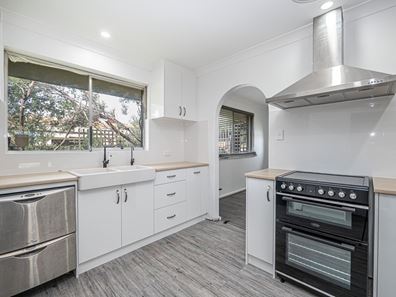 23 Eynesford Street, Gosnells WA 6110