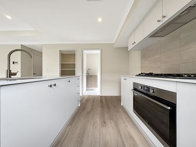 29 Pomodoro Cres, Wellard WA 6170