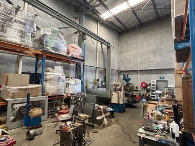 1/13 Cutting Way, Yangebup WA 6164