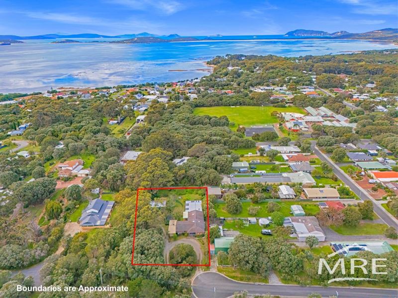 35 Queen Street, Little Grove WA 6330