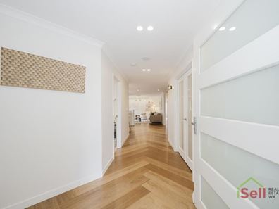 5 Carlton  Turn, Currambine WA 6028