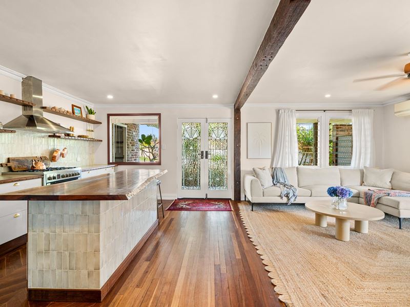 2 Yallan Street, Mandurah WA 6210