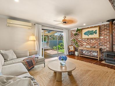 2 Yallan Street, Mandurah WA 6210