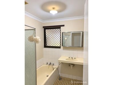 11 Edale Way, Westminster WA 6061