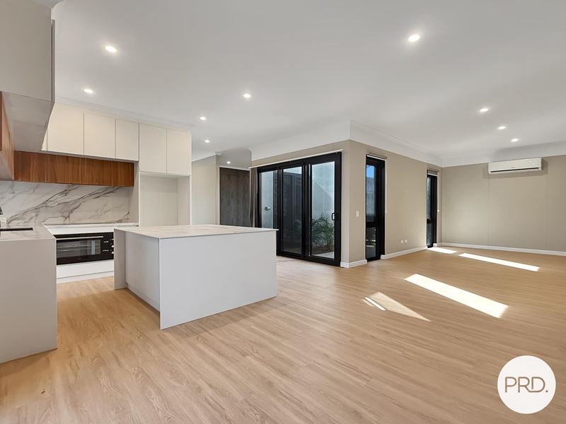 30 Karinha Way, Baynton WA 6714