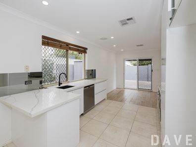 137 Newborough Street, Scarborough WA 6019