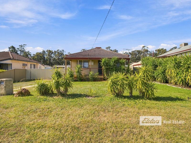 32 Denton Street, Collie WA 6225