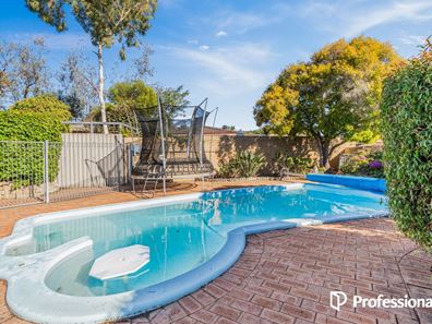 10A Lehmann Court, Kingsley WA 6026