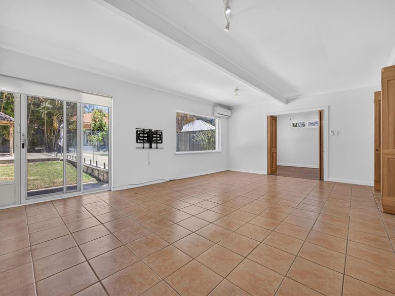 21 North Banff Road, Floreat