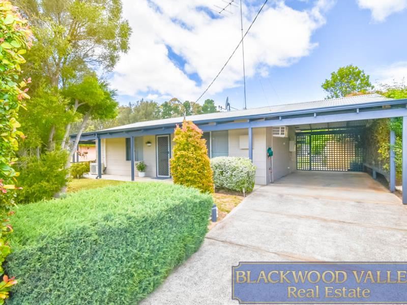 8 Nix Street, Boyup Brook