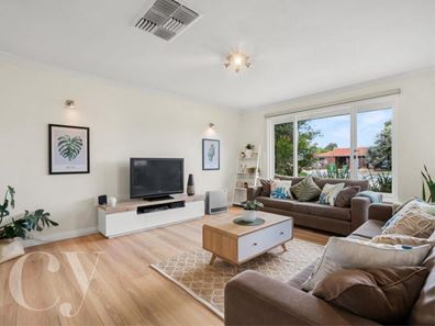 4 Loris Way, Kardinya WA 6163
