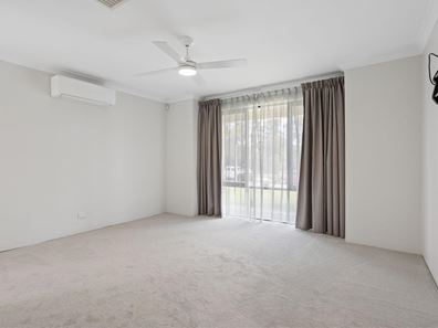 12 Moulton Trail, Ellenbrook WA 6069