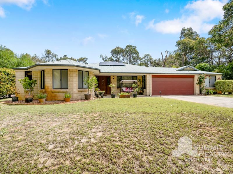 6 Hamblin Way, Leschenault WA 6233