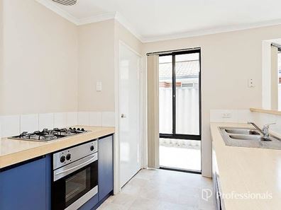 1/8 Warlu Place, High Wycombe WA 6057