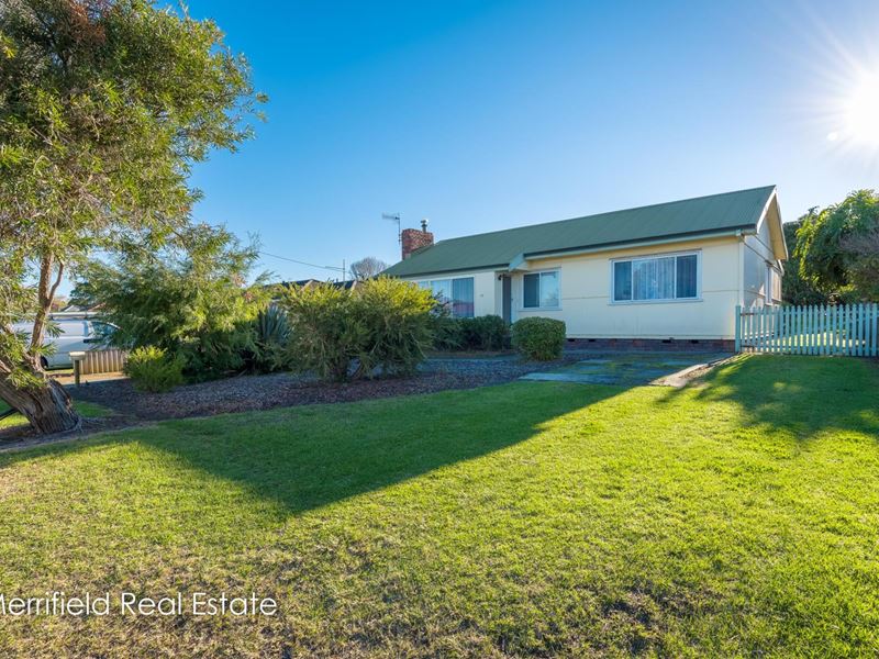 15 Leslie Street, Yakamia