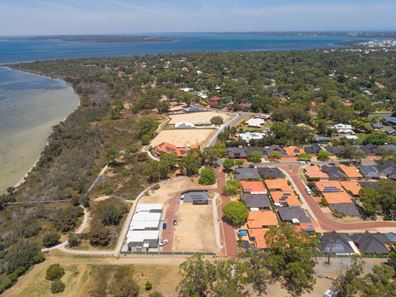 1/15 Bluerise Cove, Falcon WA 6210