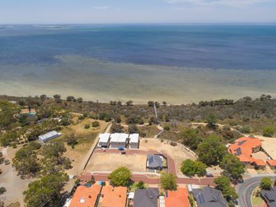 1/15 Bluerise Cove, Falcon WA 6210