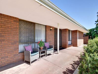 20 Hartfield Cresc, Leeming WA 6149