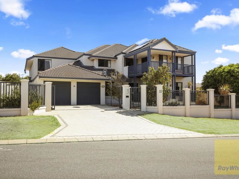 15 Cardiff Gate, Iluka WA 6028