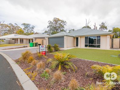 6 Jade Crescent, Dalyellup WA 6230