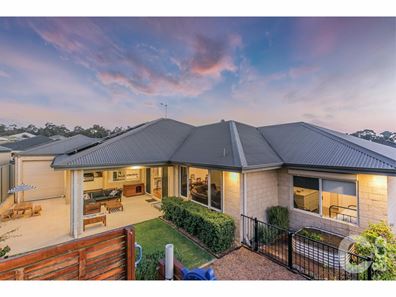 4 Morton Avenue, Wellard WA 6170