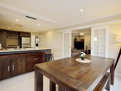 b/72 Pearl  Parade, Scarborough WA 6019