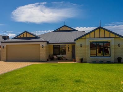 14 Maverick Prom, Shoalwater WA 6169