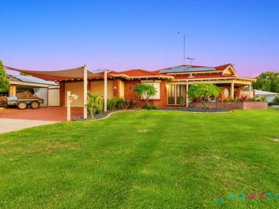 22 Korong Road, Golden Bay WA 6174