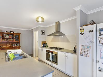 192 Smirk Road, Baldivis WA 6171