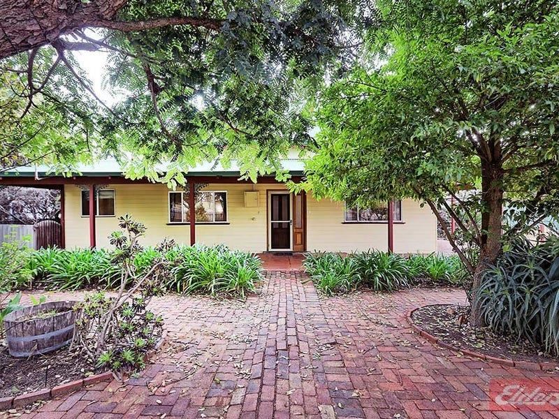 14 Felspar Street, Narrogin