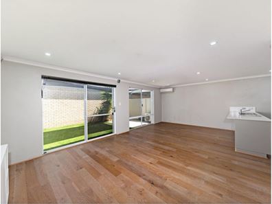 12 Counter Way, Alkimos WA 6038