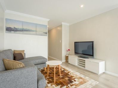 10 Kilmurray Way, Balga WA 6061