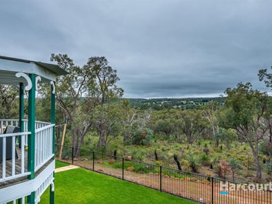 304 Murray Grey Circle, Lower Chittering WA 6084