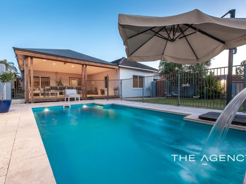 13 O'Neile Parade, Redcliffe